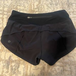 Lululemon Speed Ups 2.5” size 2 - logo worn